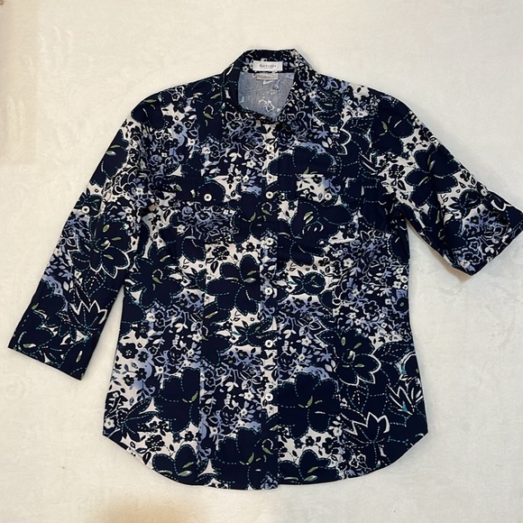 Van Heusen 100% Cotton 3/4 Sleeve Top with Adjustment Sleeve Multicolored Print - Picture 11 of 14